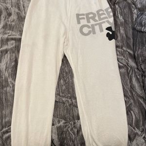 Free City superluff lux white sweatpants xs